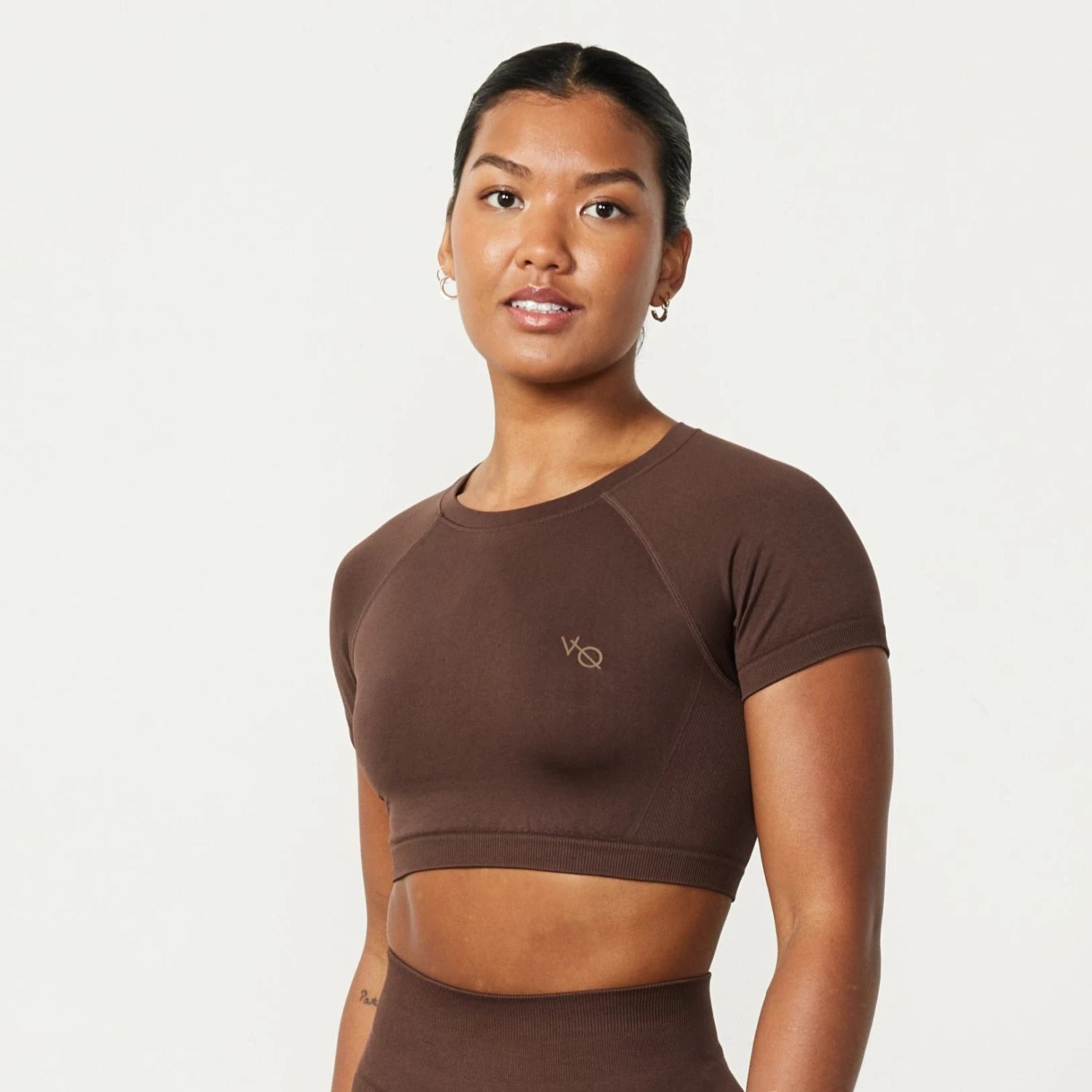 Vanquish Elevate Seamless Coffee Brown Cap Sleeve Cropped T Shirt 1 Vanquish Elevate Seamless Coffee Brown Cap Sleeve Cropped T Shirt
