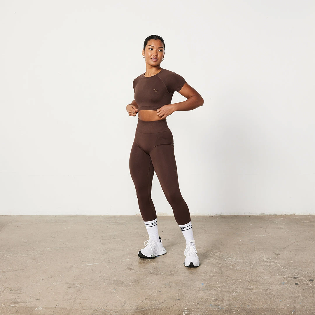 Vanquish Elevate Seamless Coffee Brown Cap Sleeve Cropped T Shirt 5 Vanquish Elevate Seamless Coffee Brown Cap Sleeve Cropped T Shirt - Image 5