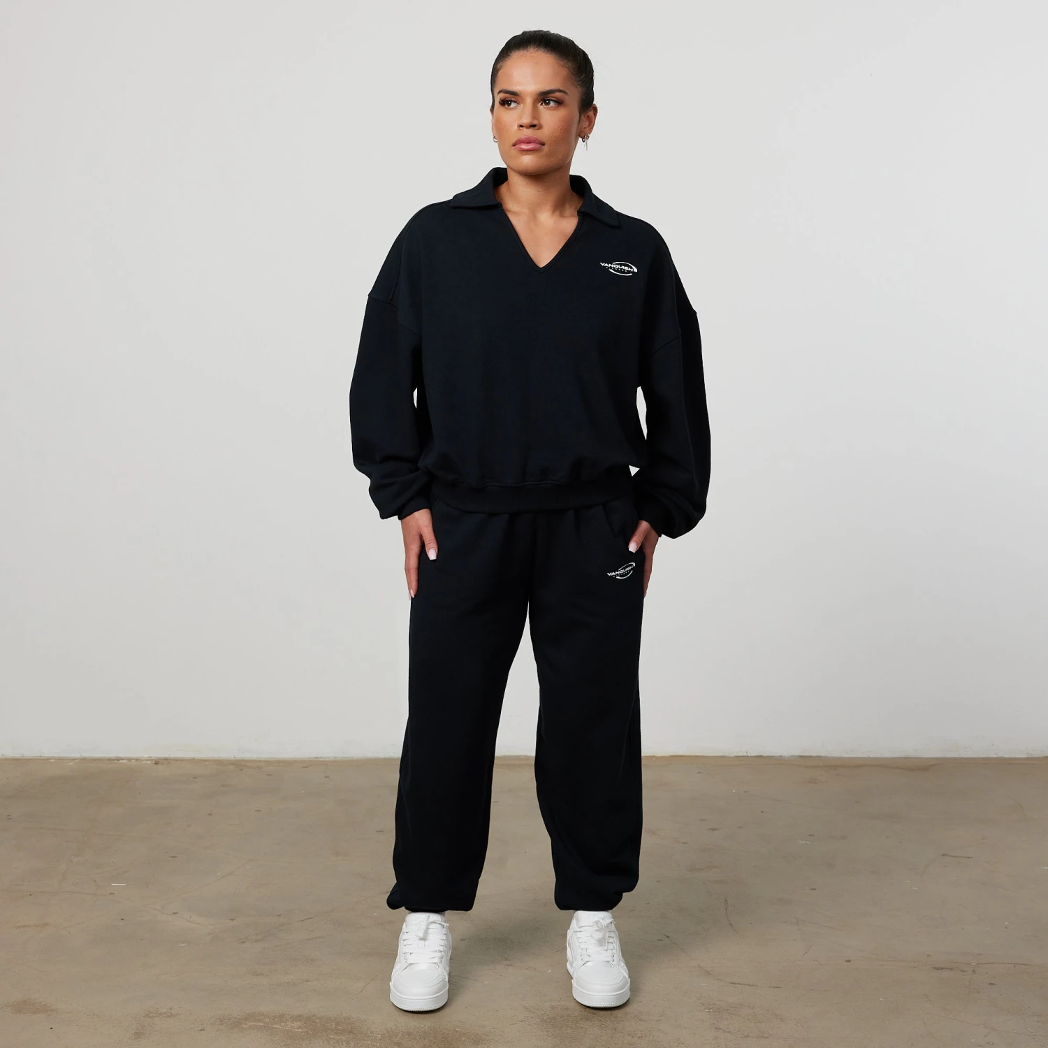 Vanquish Enhance Black Oversized Sweatpants 3 Vanquish Enhance Black Oversized Sweatpants - Image 3
