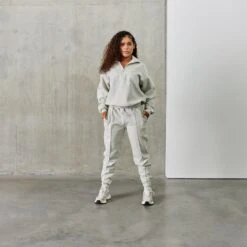 Vanquish Balance Oat Marl Pintuck Sweatpants