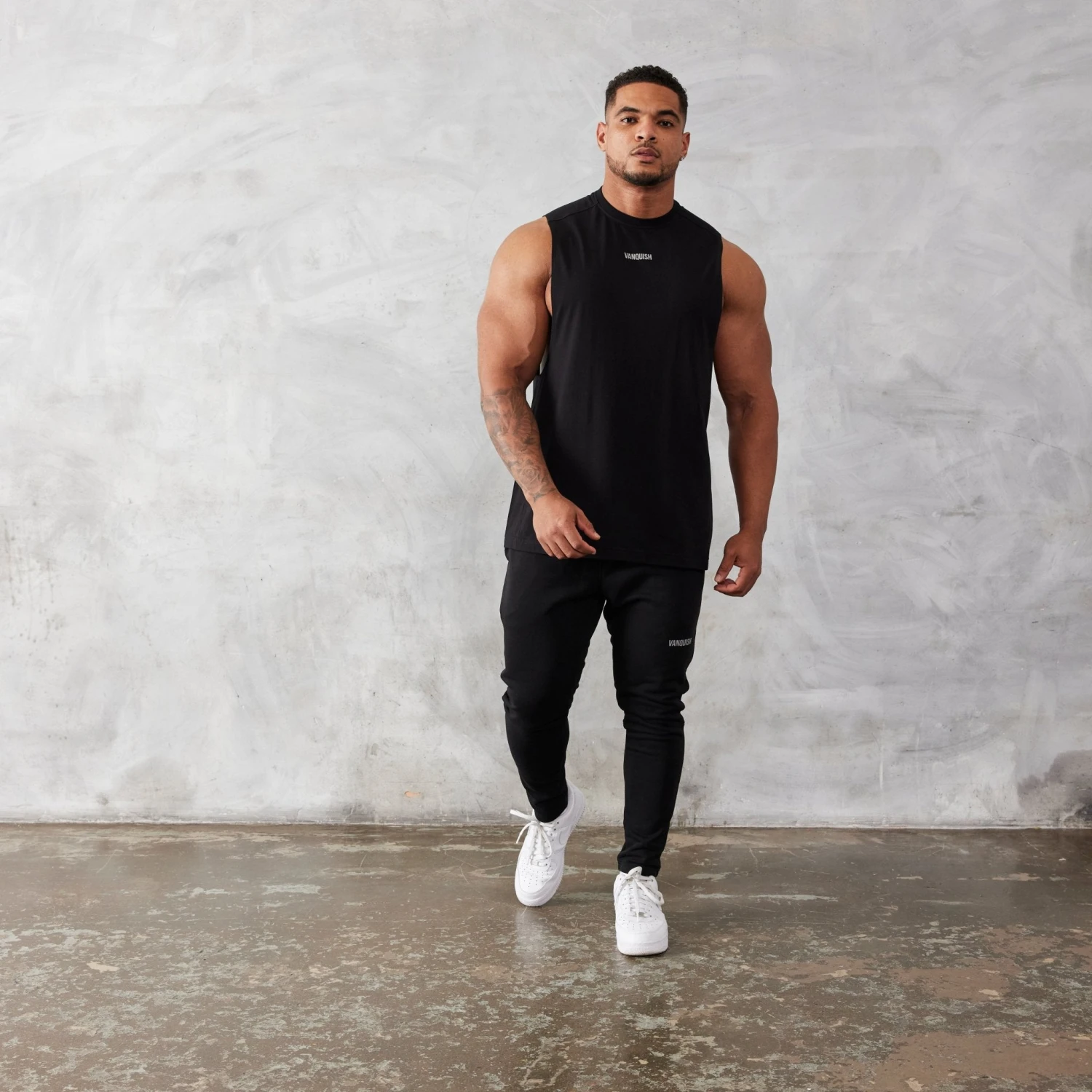 Vanquish Essential Black Oversized Sleeveless T Shirt 2 Vanquish Essential Black Oversized Sleeveless T Shirt - Image 2