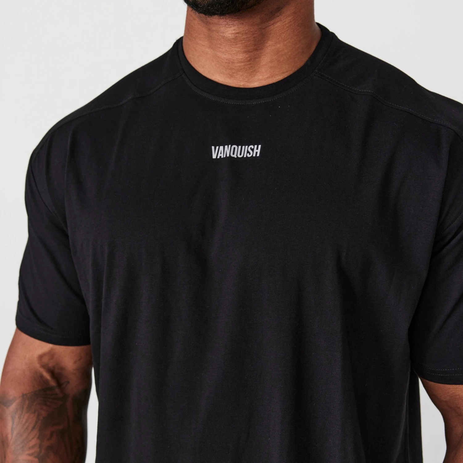 Vanquish Essential Black Oversized T Shirt 3 Vanquish Essential Black Oversized T Shirt - Image 3