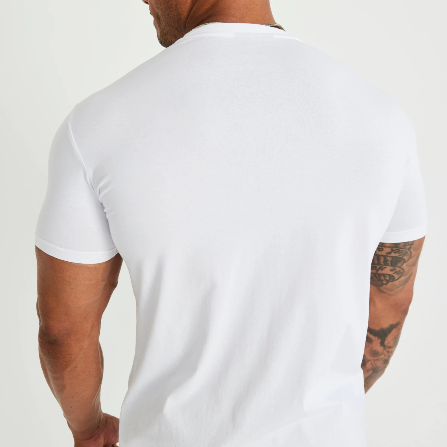 Vanquish Essential White Slim Fit Short Sleeve T Shirt 10 Vanquish Essential White Slim Fit Short Sleeve T Shirt - Image 10