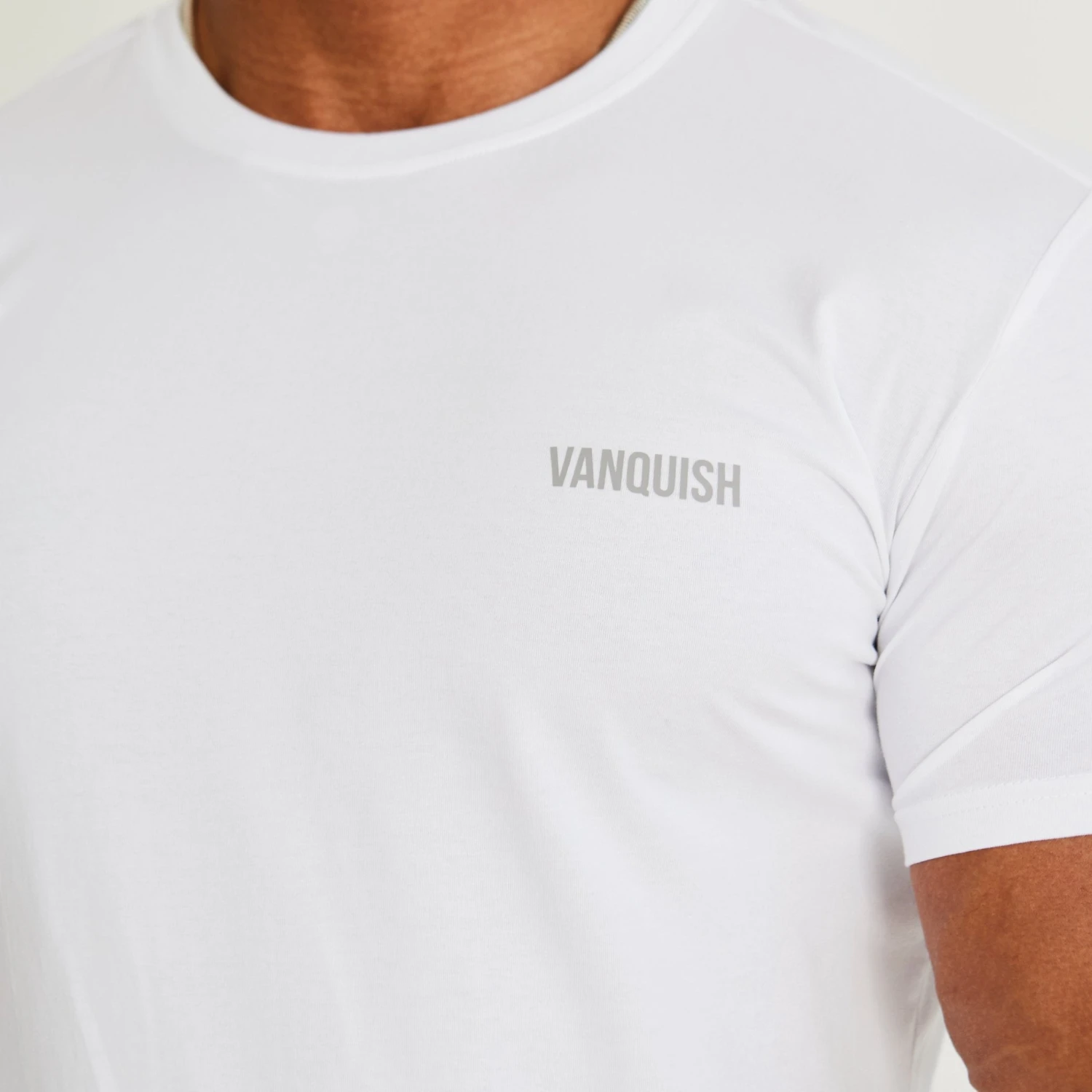 Vanquish Essential White Slim Fit Short Sleeve T Shirt 11 Vanquish Essential White Slim Fit Short Sleeve T Shirt - Image 11