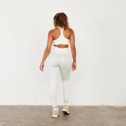 Vanquish Ribbed Seamless Marshmallow Racer Back Bra -Vanquish Fitness Sales vanquish ribbed seamless marshmallow racer back bra 863096