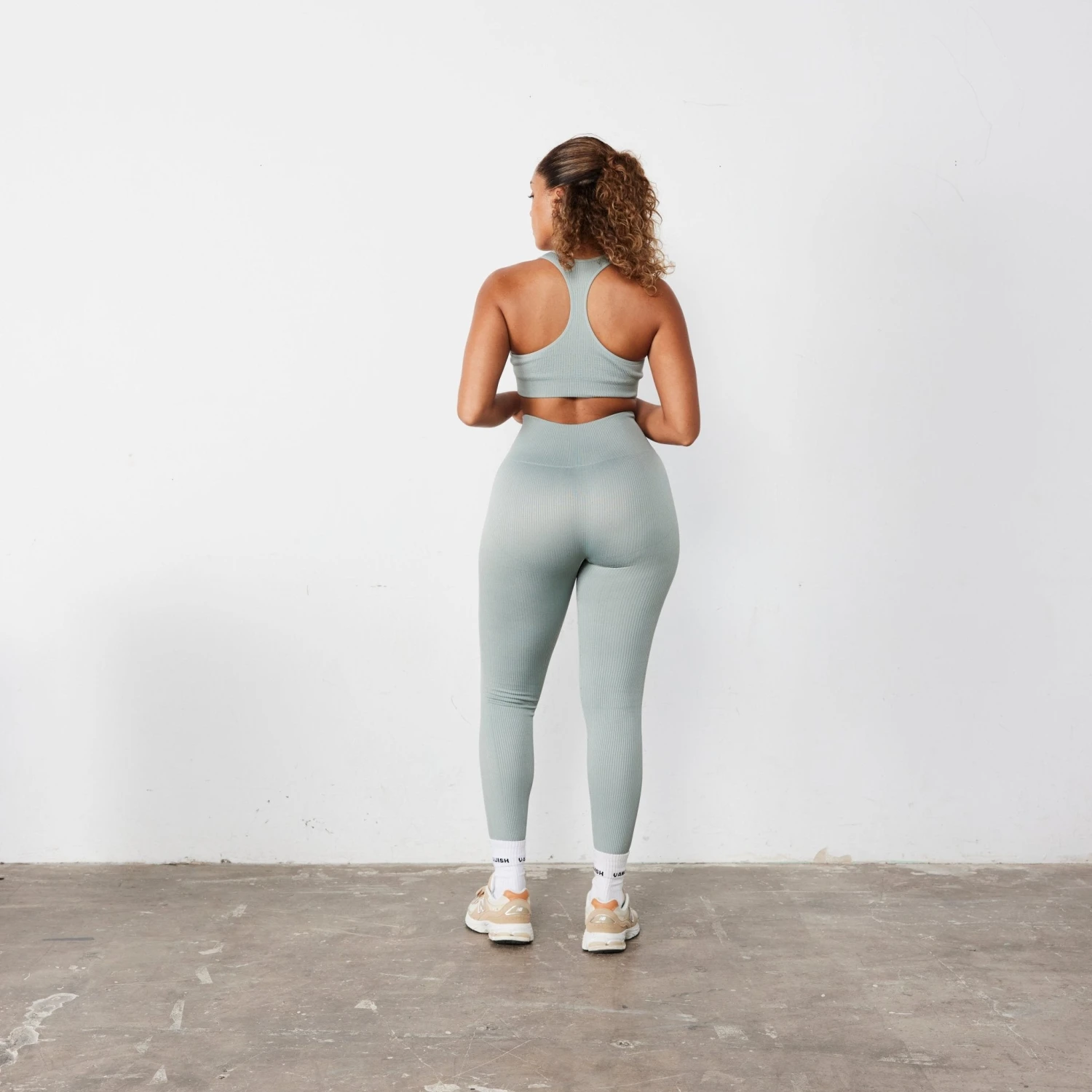 Vanquish Ribbed Seamless Slate Grey Racer Back Bra 4 Vanquish Ribbed Seamless Slate Grey Racer Back Bra - Image 4